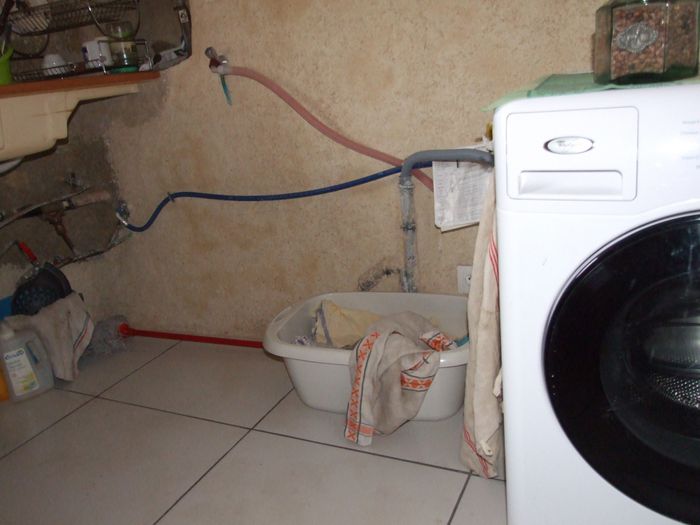 Bon exemple d'invention bien intentionnée mais sous-exploitée pour ne pas déplaire aux gros producteurs d'électricité.