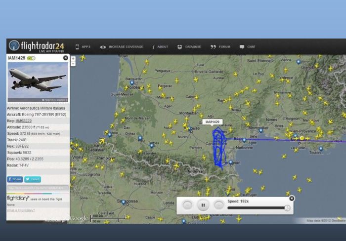 La trajectoire et l'heure affichée en haut à gauche de chaque photo indique que l'avion a tourné pendant 2 heures au dessus d'une zone centrée sur Rennes-le-Château et s'étendant jusqu'à Carcassonne / Mazamet au Nord, les Pyrénées Orientales au Sud, beaucoup plus étroite dans le sens Est/Ouest, environ 50Km avec Rennes-le -Château au milieu (de ce plan Est/Ouest; le milieu du plan Nord/Sud se situant plutôt vers Limoux, au Nord de RLC.)